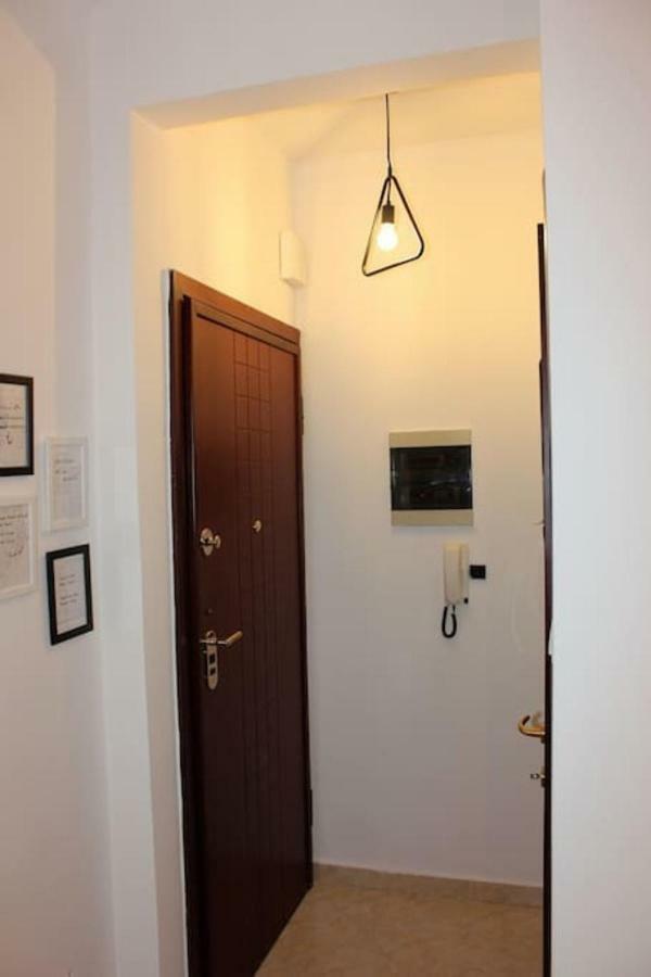 Central Studio! Fiber Wifi, Ac, Private, Self Check-In! Солун Екстериор снимка