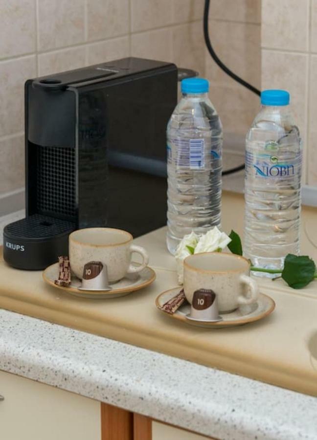 Central Studio! Fiber Wifi, Ac, Private, Self Check-In! Солун Екстериор снимка